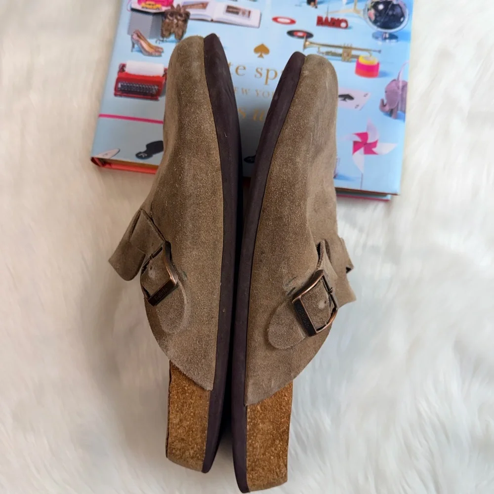 Birkenstock Tan Suede Men's Buckle Sandals
